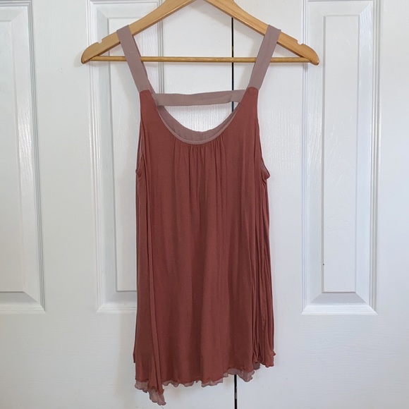 Women’s Anthropologie Tank - Picture 2 of 3